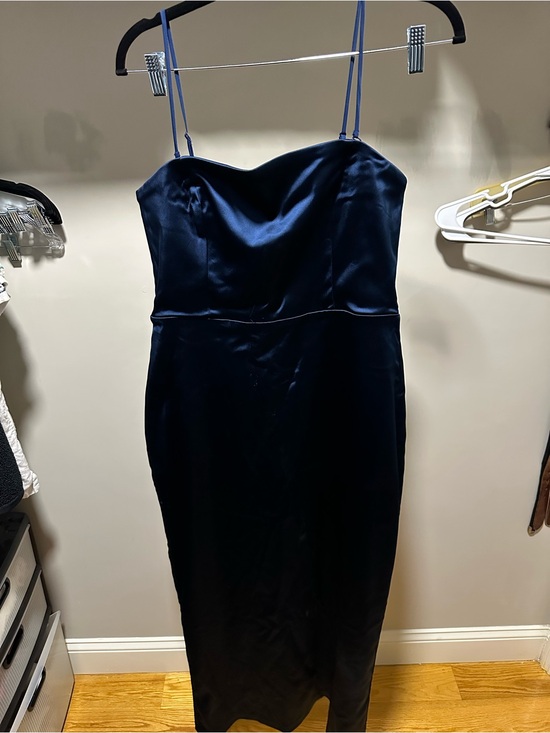 Abercrombie & Fitch Dresses & Skirts - Abercrombie & Fitch Navy Satin Spaghetti Strap / Strapless Midi Dress